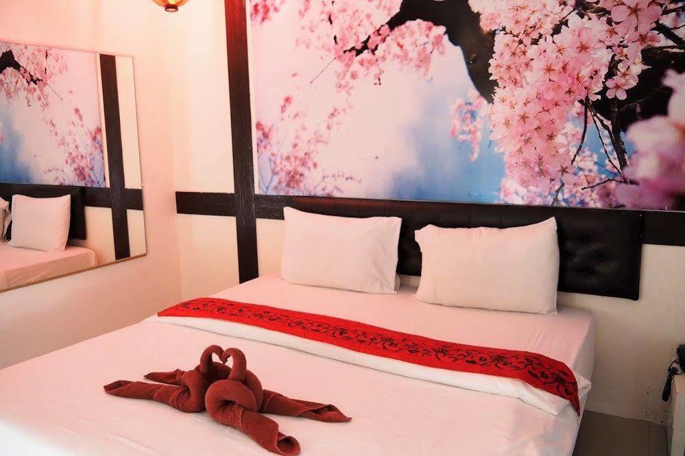 Tonrak Resort Ban Ongkharak Bagian luar foto