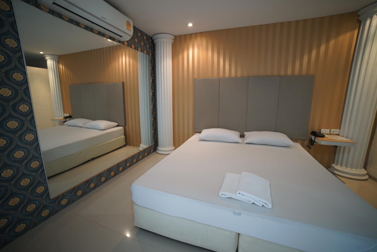 Tonrak Resort Ban Ongkharak Bagian luar foto