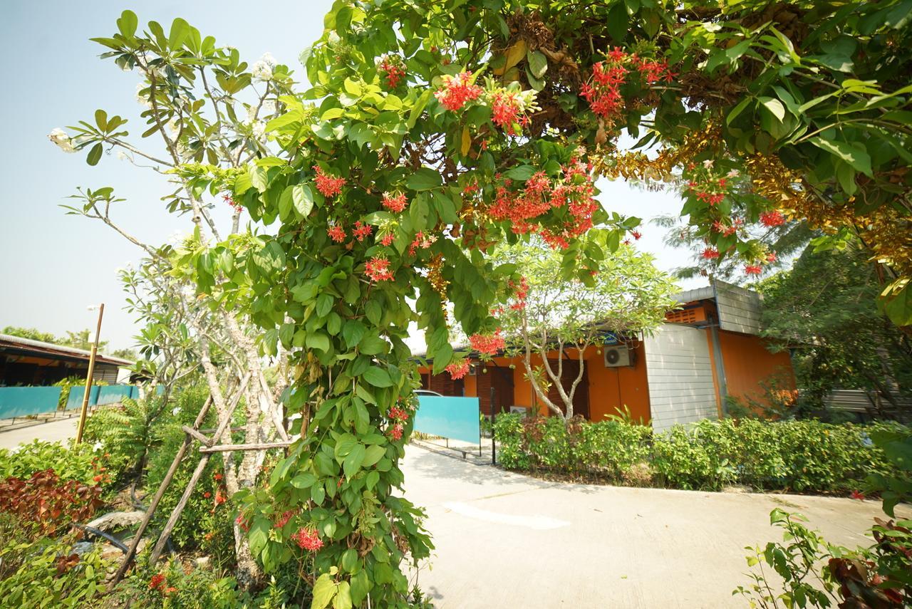 Tonrak Resort Ban Ongkharak Bagian luar foto
