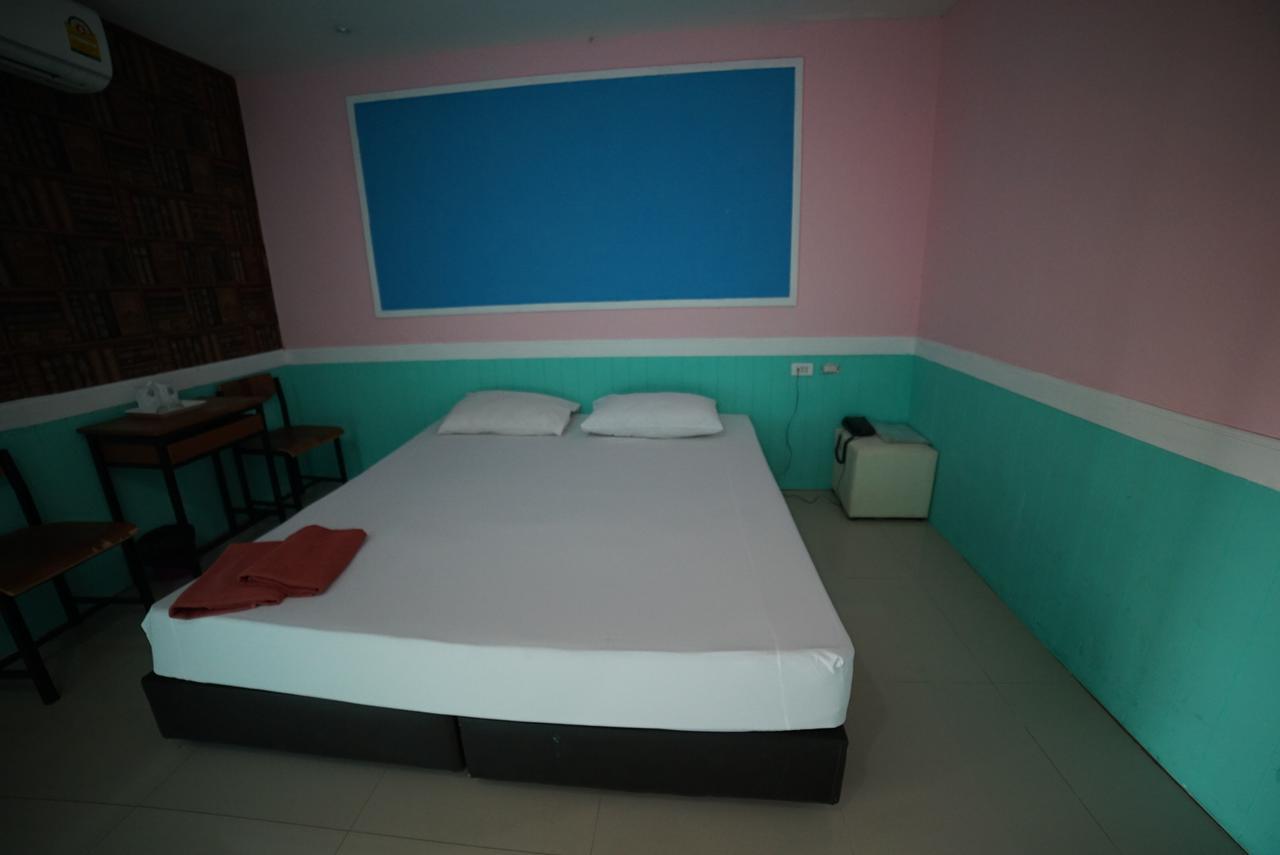 Tonrak Resort Ban Ongkharak Bagian luar foto