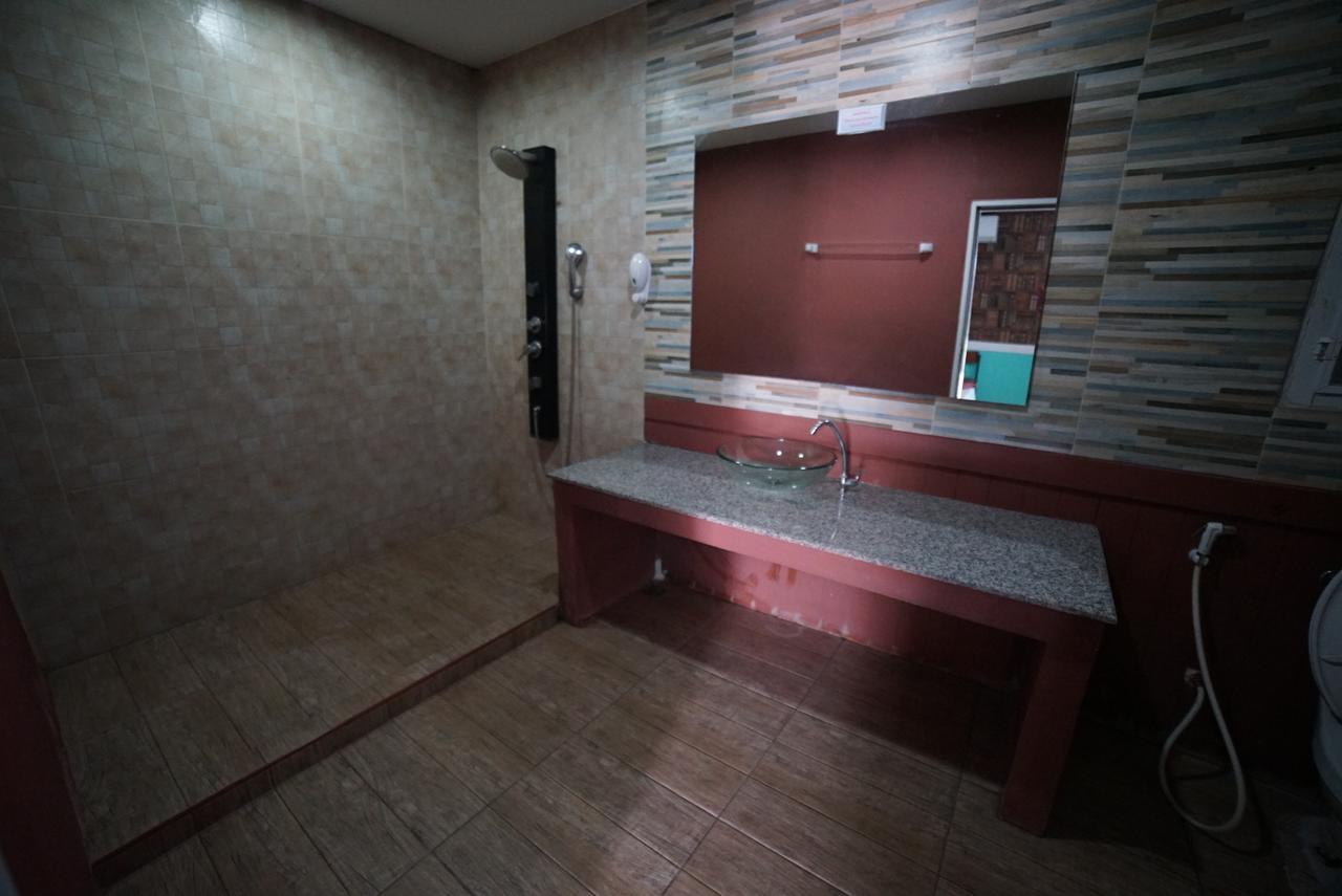 Tonrak Resort Ban Ongkharak Bagian luar foto